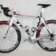Image for article titled Carbon Fiber Tour de France Bikes Are Surprisingly Easy to Counterfeit